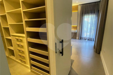 Casa à venda com 3 suítes no condomínio Residencial Granville, Atibaia - SP