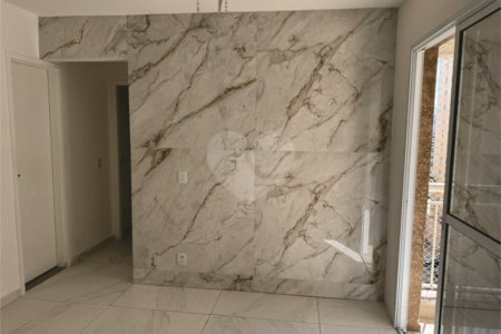 Apartamento à venda com 2 quartos, sendo 1 suíte, em Vila Marina, São Paulo, SP
