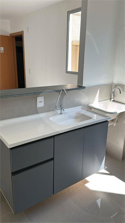 Apartamento à venda com 2 quartos em Ponte Nova, Várzea Grande, MT
