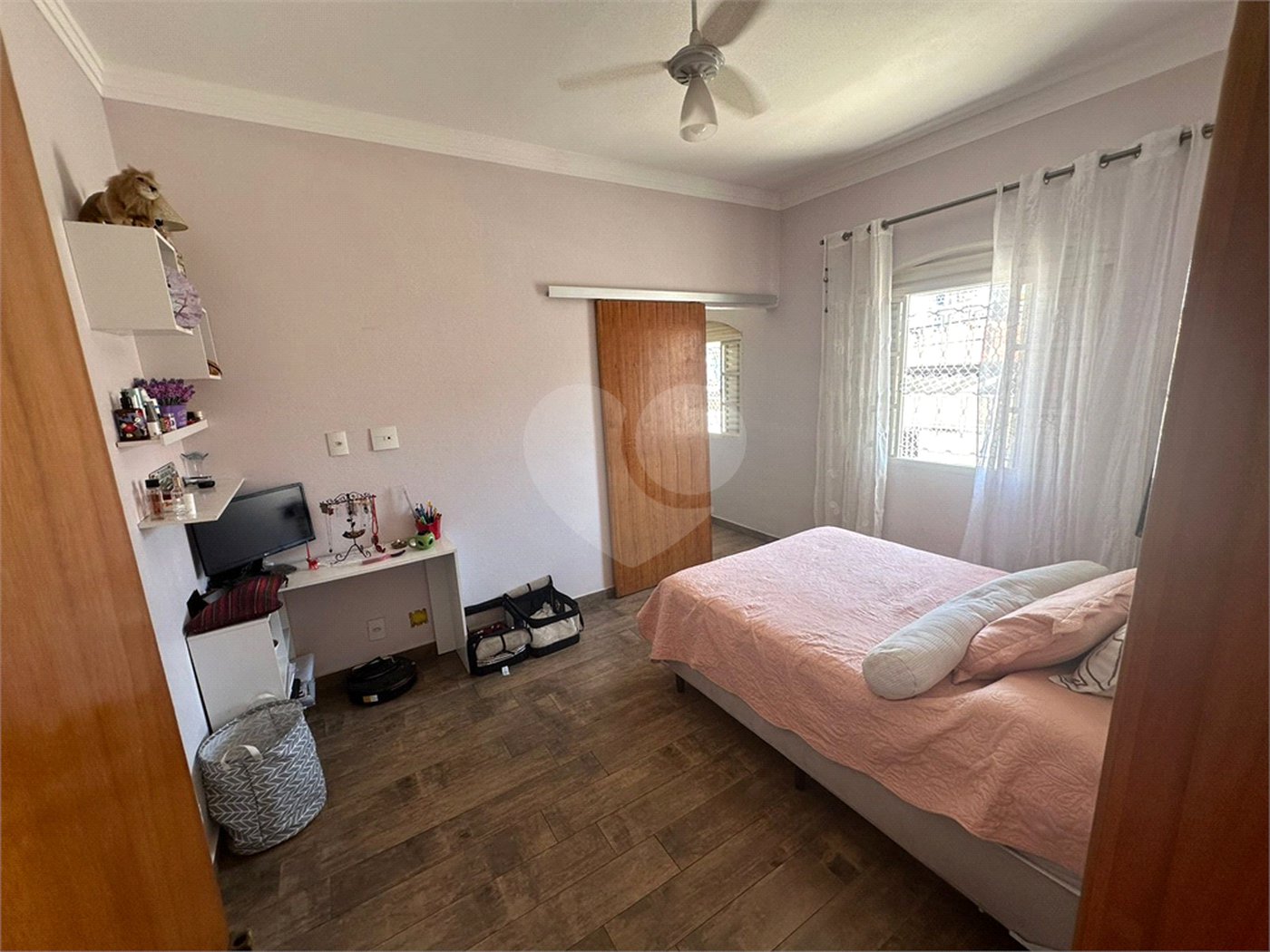 Casa à venda com 4 quartos em Chora Menino, São Paulo, SP