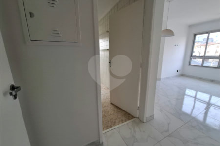 Apartamento à venda com 2 quartos em Parada Inglesa, São Paulo, SP