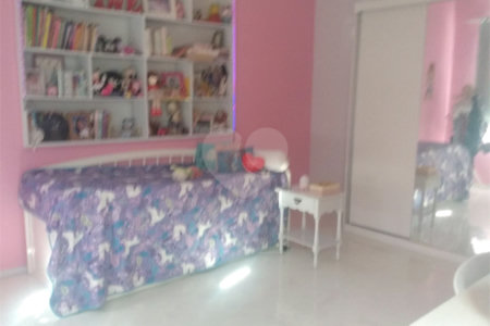 Casa à venda com 4 quartos, sendo 1 suíte, em Tijuca, Rio de Janeiro, RJ