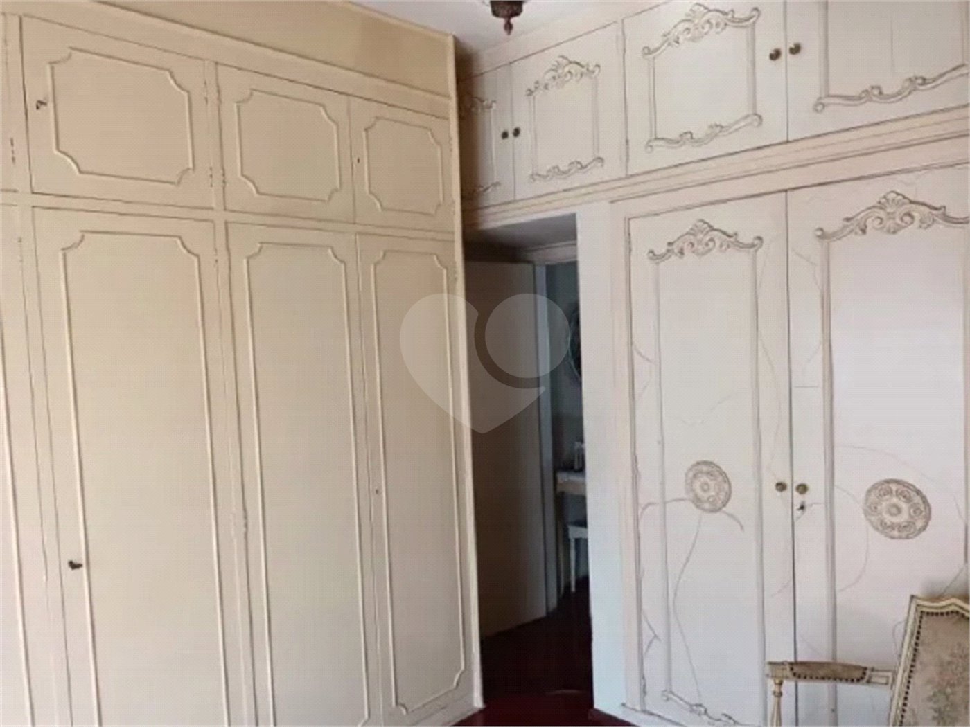 Casa à venda com 4 quartos, sendo 3 suítes, em Cambuci, São Paulo, SP