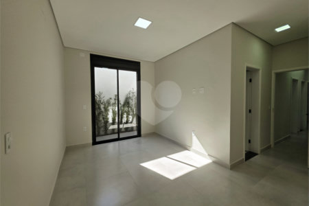 Casa à venda com 3 quartos, sendo 1 suíte, no condomínio Golden Park Residence, Sorocaba - SP