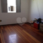 Sobrado à venda com 3 quartos, sendo 1 suíte, em Vila Nova Cachoeirinha, São Paulo, SP