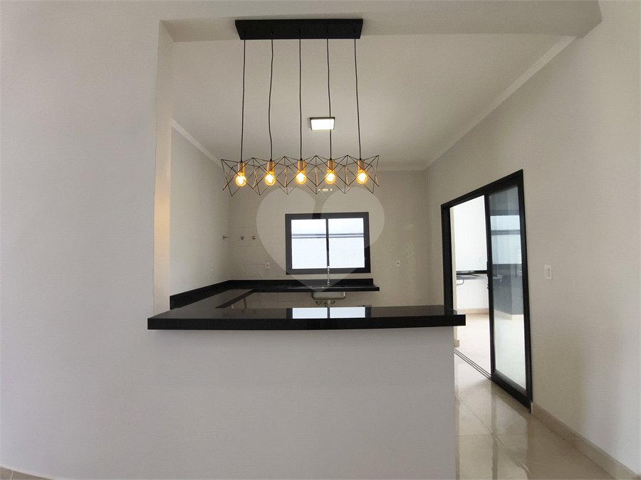 Casa à venda com 3 suítes no condomínio Residencial Villagio Wanel, Sorocaba - SP