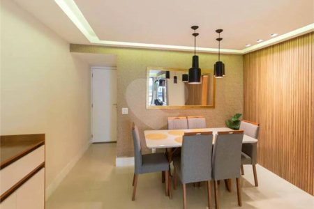 Apartamento à venda com 4 quartos, sendo 1 suíte,  em Tijuca, Rio de Janeiro, RJ
