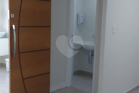 Sala à venda em Água Branca, São Paulo, SP