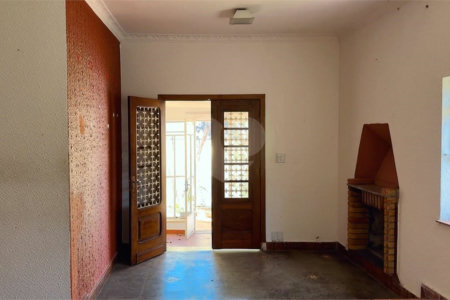Casa Térrea à venda com 4 quartos, sendo 1 suíte, em Água Fria, São Paulo, SP