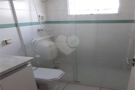 Casa à venda com 3 quartos, sendo 1 suíte, no condomínio Horto Florestal II, Sorocaba - SP