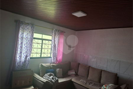 Casa à venda com 3 quartos em Vila Santana, Itapetininga, SP