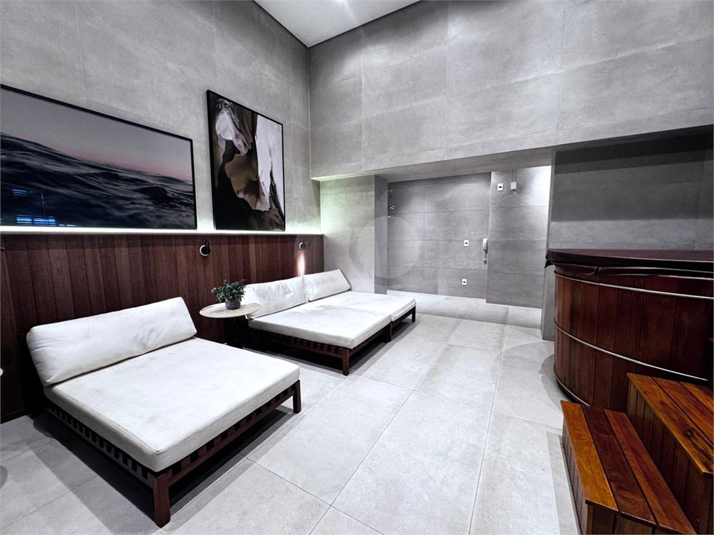 Apartamento à venda com 2 suítes em Brooklin, São Paulo, SP