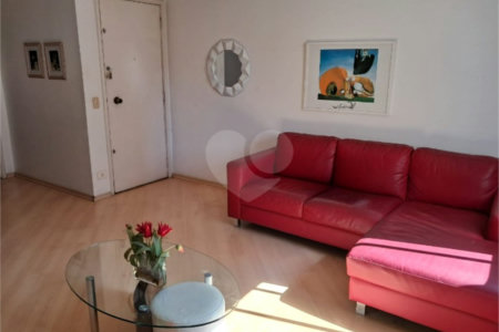 Apartamento à venda com 2 quartos em Moema, São Paulo, SP