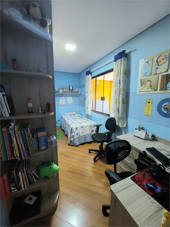 Sobrado à venda com 3 quartos, sendo 1 suíte, em Jaraguá, São Paulo, SP