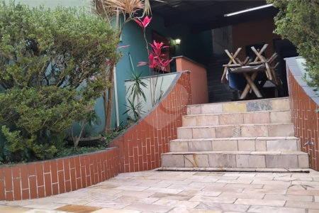 Casa à venda com 4 quartos, sendo 3 suítes,  em Vila Polopoli, São Paulo, SP