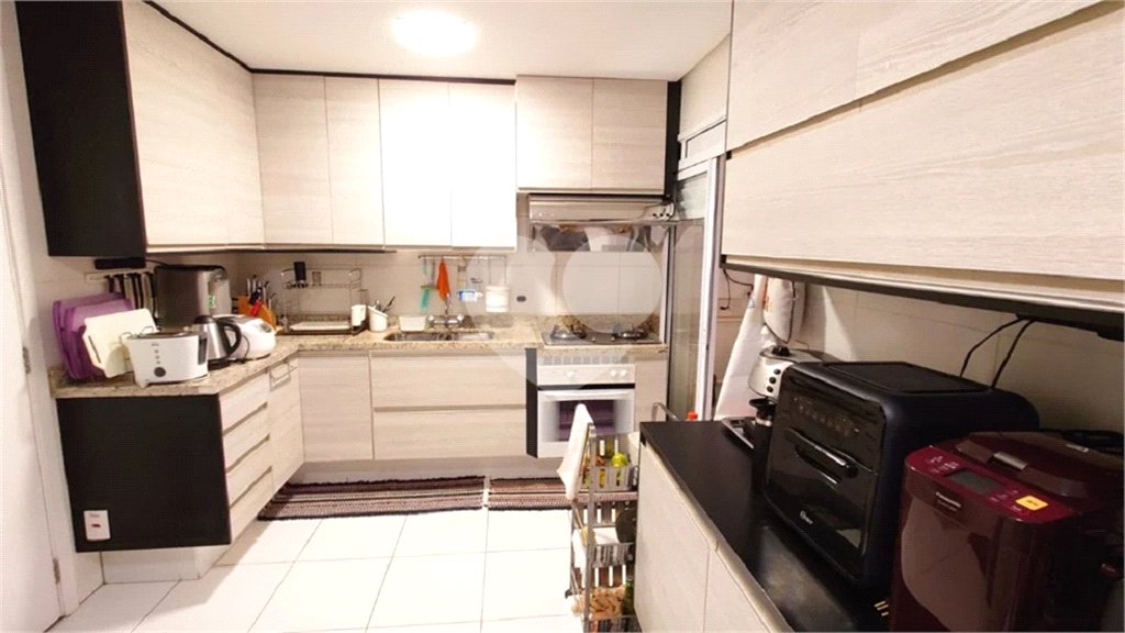 Apartamento à venda com 3 suítes em Jardim Marajoara, São Paulo, SP