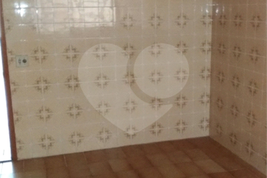 Sobrado à venda com 2 quartos em Santana, São Paulo, SP
