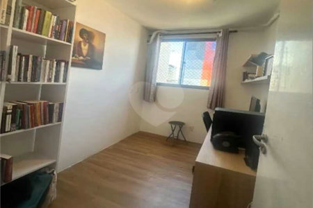 Apartamento à venda com 2 quartos, sendo 1 suíte,  em Santo Cristo, Rio de Janeiro, RJ