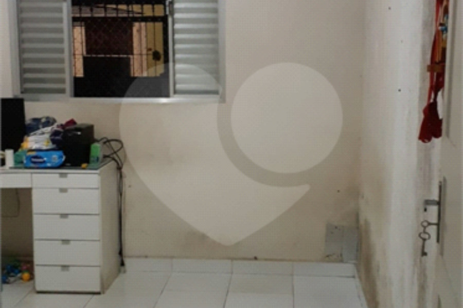 Casa Térrea à venda com 4 quartos em Vila Gustavo, São Paulo, SP
