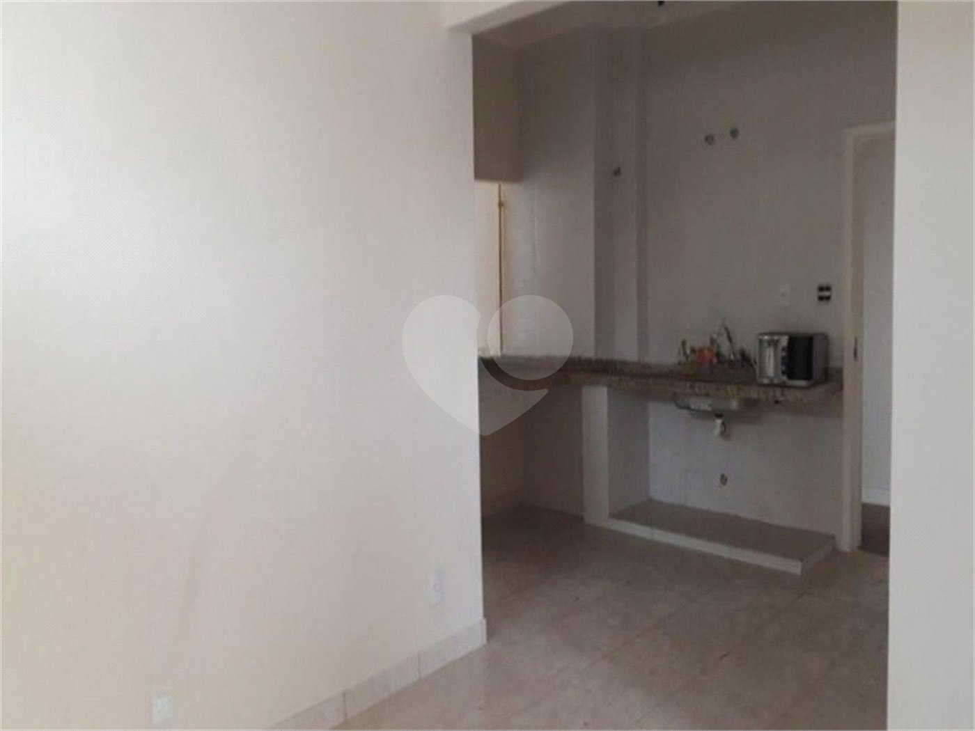 Apartamento à venda com 2 quartos, sendo 1 suíte, em Santa Cecília, São Paulo, SP