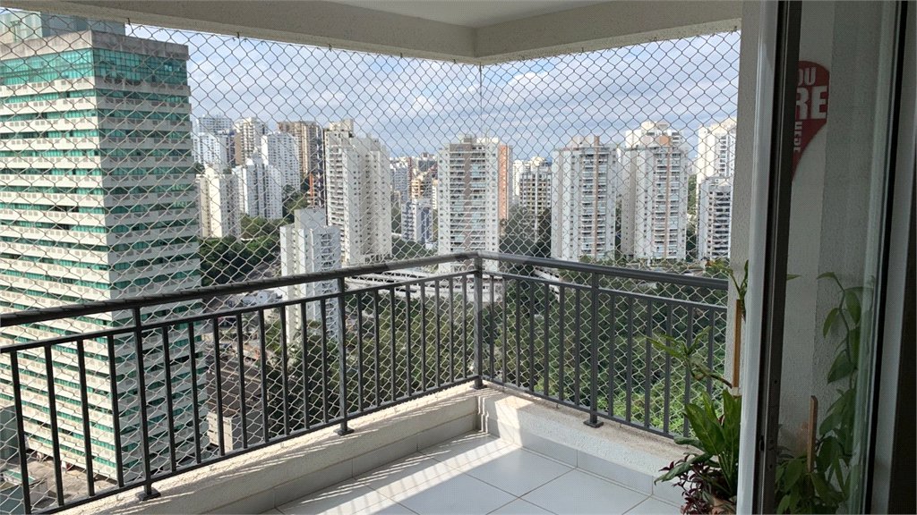 Apartamento à venda com 4 quartos, sendo 2 suítes, em Jardim Caboré, São Paulo, SP
