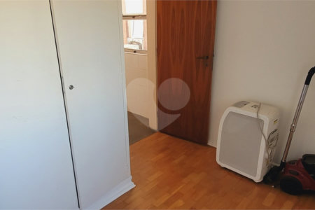 Apartamento para alugar com 3 quartos, sendo 1 suíte, em Jardim Europa, São Paulo, SP