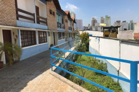 Casa à venda com 3 quartos, sendo 1 suíte, no condomínio Residencial Gabriela, São Paulo - SP