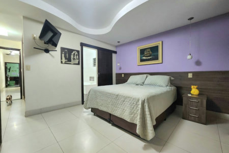 Casa com 3 dormitórios à venda, 159 m² por R$ 1.649.000,00 - Embaré - Santos/SP