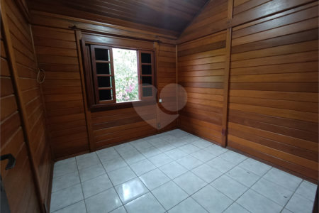 Casa à venda com 3 quartos, sendo 1 suíte,  em Jardim Villaça, São Roque, SP