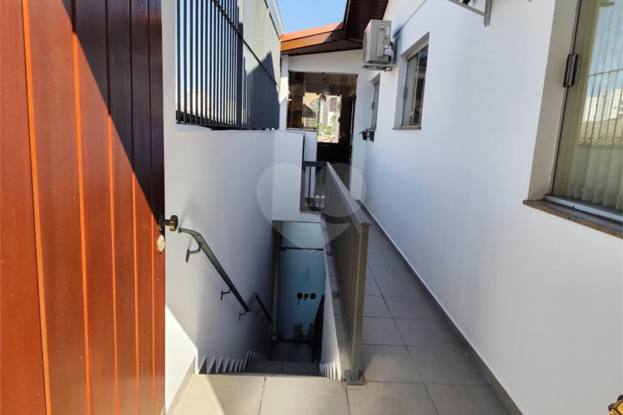 Sobrado à venda com 4 suítes em Santana, São Paulo, SP