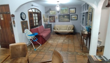 Casa Térrea à venda com 3 quartos, sendo 1 suíte, em Vila Mariana, São Paulo, SP