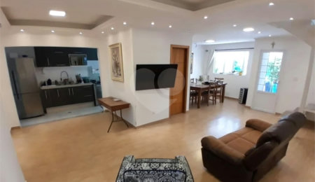 Casa à venda com 3 quartos, sendo 1 suíte,  em Conjunto Residencial Butantã, São Paulo, SP