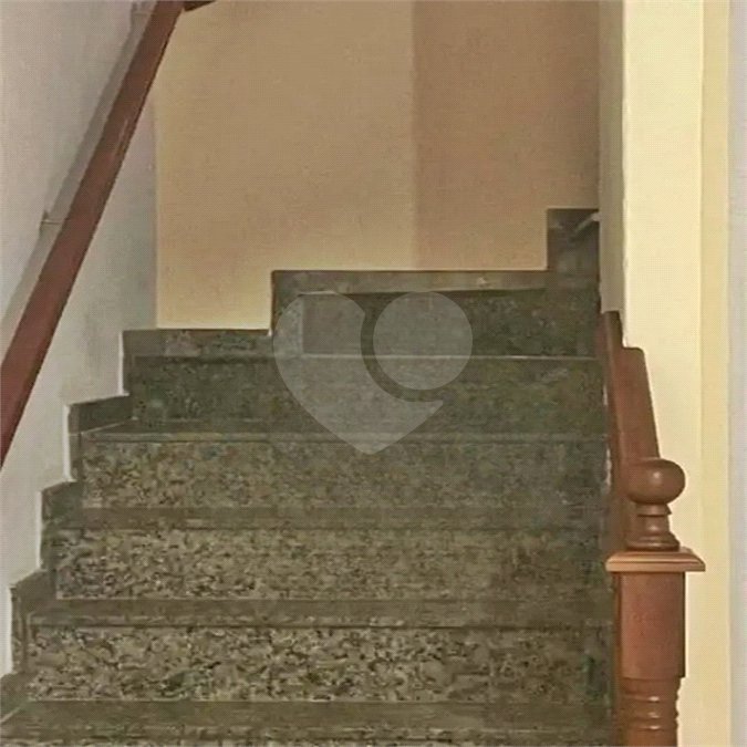 Sobrado à venda com 3 quartos, sendo 1 suíte, em Vila Constança, São Paulo, SP