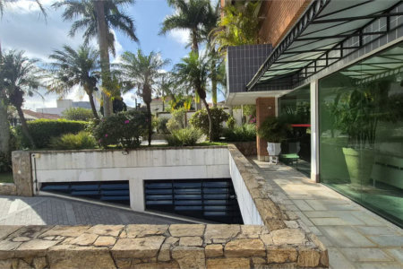 Apartamento à venda ou para alugar com 3 quartos, sendo 2 suítes, em Vila Romana, São Paulo, SP