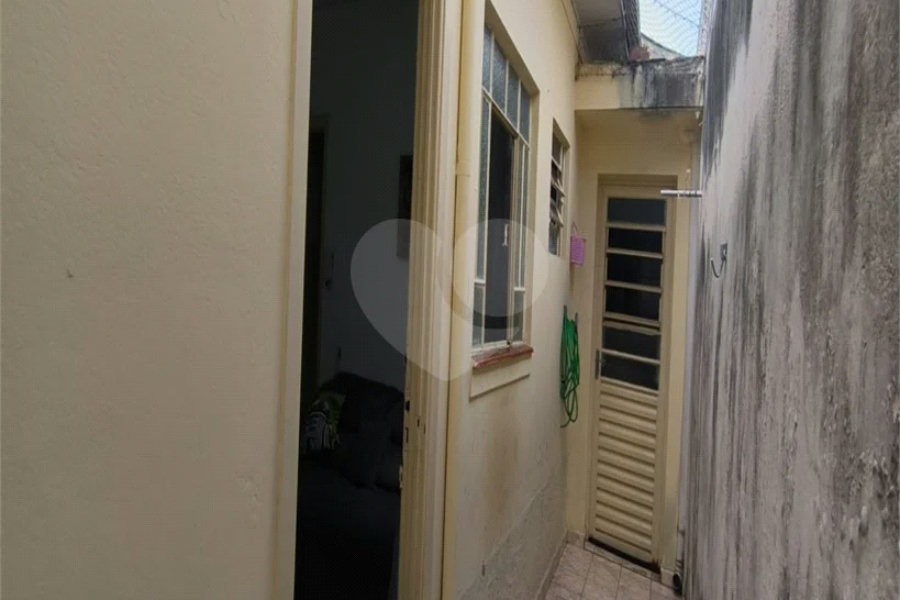 Casa Térrea à venda com 5 quartos, sendo 1 suíte,  em Chora Menino, São Paulo, SP