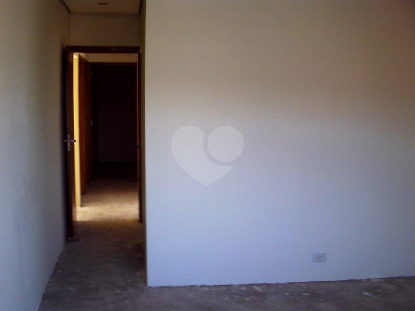 Sobrado à venda com 3 quartos, sendo 1 suíte, em Vila Irmãos Arnoni, São Paulo, SP