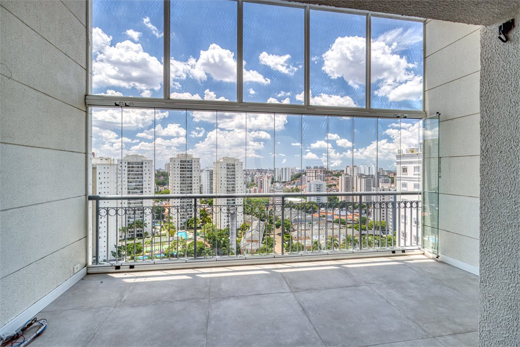 Cobertura à venda com 4 quartos, sendo 1 suíte, em Jardim Marajoara, São Paulo, SP