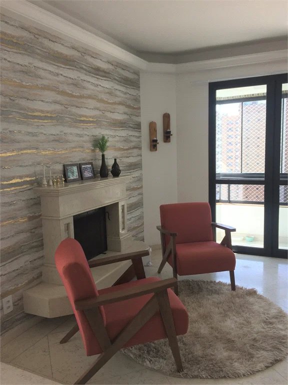 Apartamento à venda com 3 suítes em Vila Suzana, São Paulo, SP