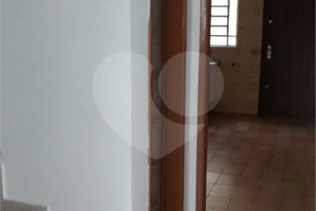 Sobrado à venda com 2 quartos em Santa Teresinha, São Paulo, SP