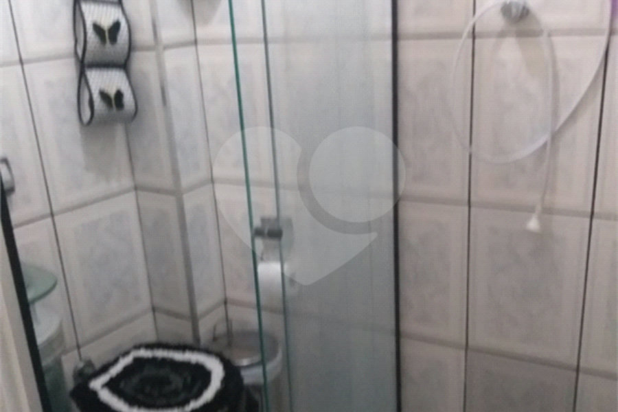 Sobrado à venda com 4 quartos, sendo 2 suítes, em Parque Edu Chaves, São Paulo, SP