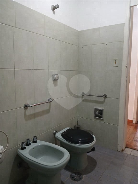 Casa Térrea à venda com 3 quartos em Pacaembu, São Paulo, SP