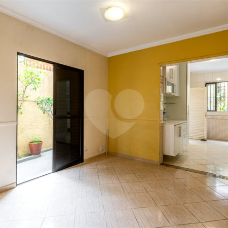 Casa à venda com 3 quartos, sendo 1 suíte, em São Judas, São Paulo, SP