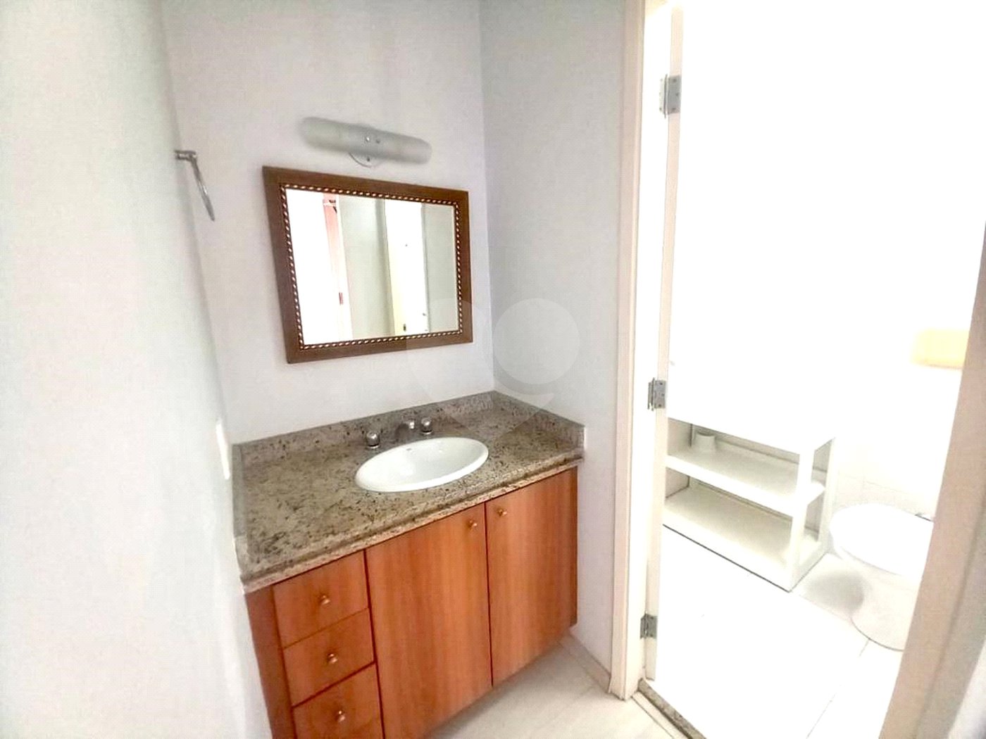 Apartamento duplex mobiliado para alugar em Moema de 74 metros quadrados 2 suítes 2 vagas lazer comp