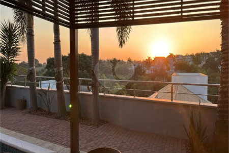 Casa à venda com 5 suítes no condomínio Jardim Vila Paradiso, Indaiatuba - SP