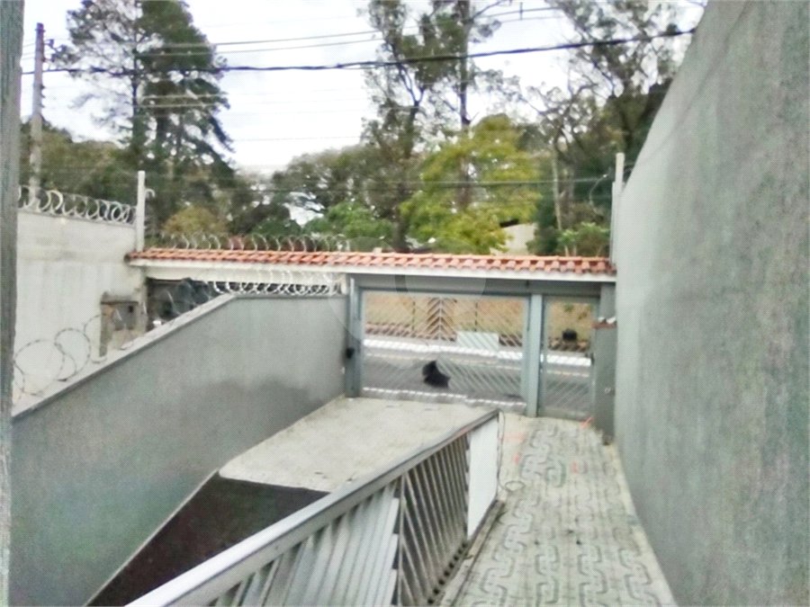 Sobrado à venda com 3 quartos, sendo 1 suíte, em Vila Pedra Branca, São Paulo, SP