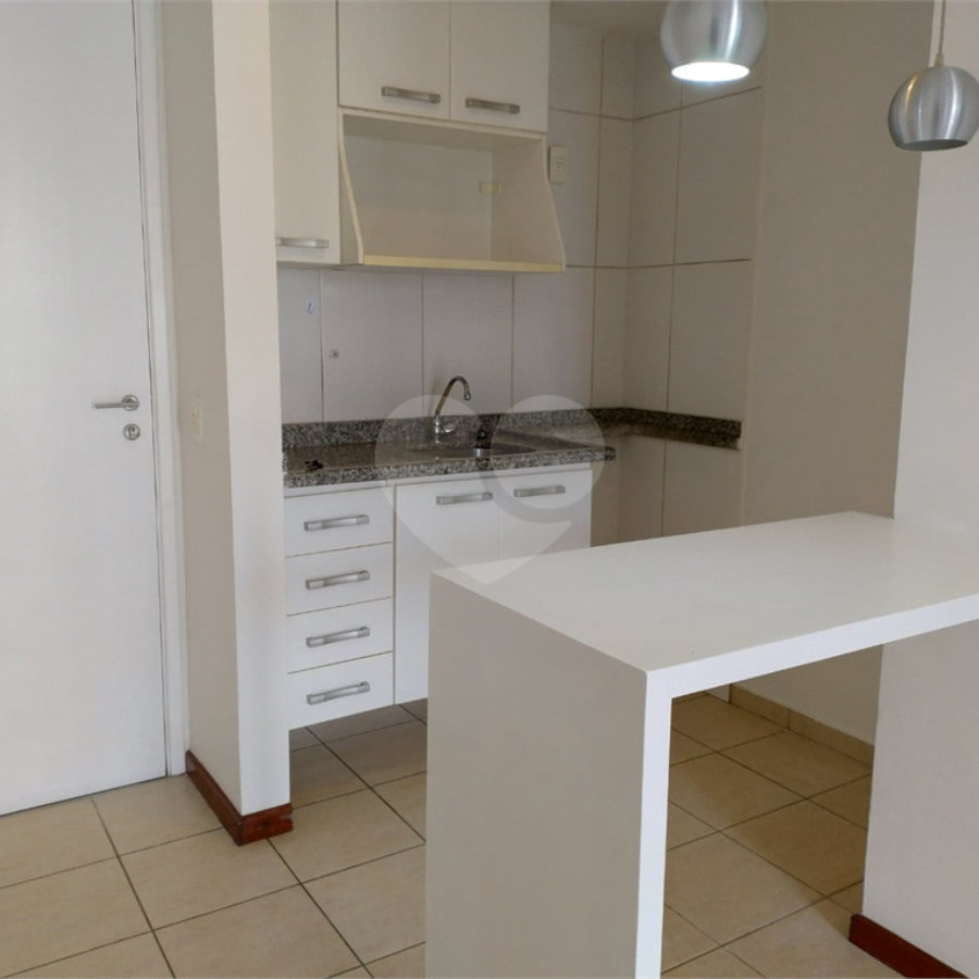 Apartamento à venda ou para alugar com 1 suíte em Paraíso, São Paulo, SP