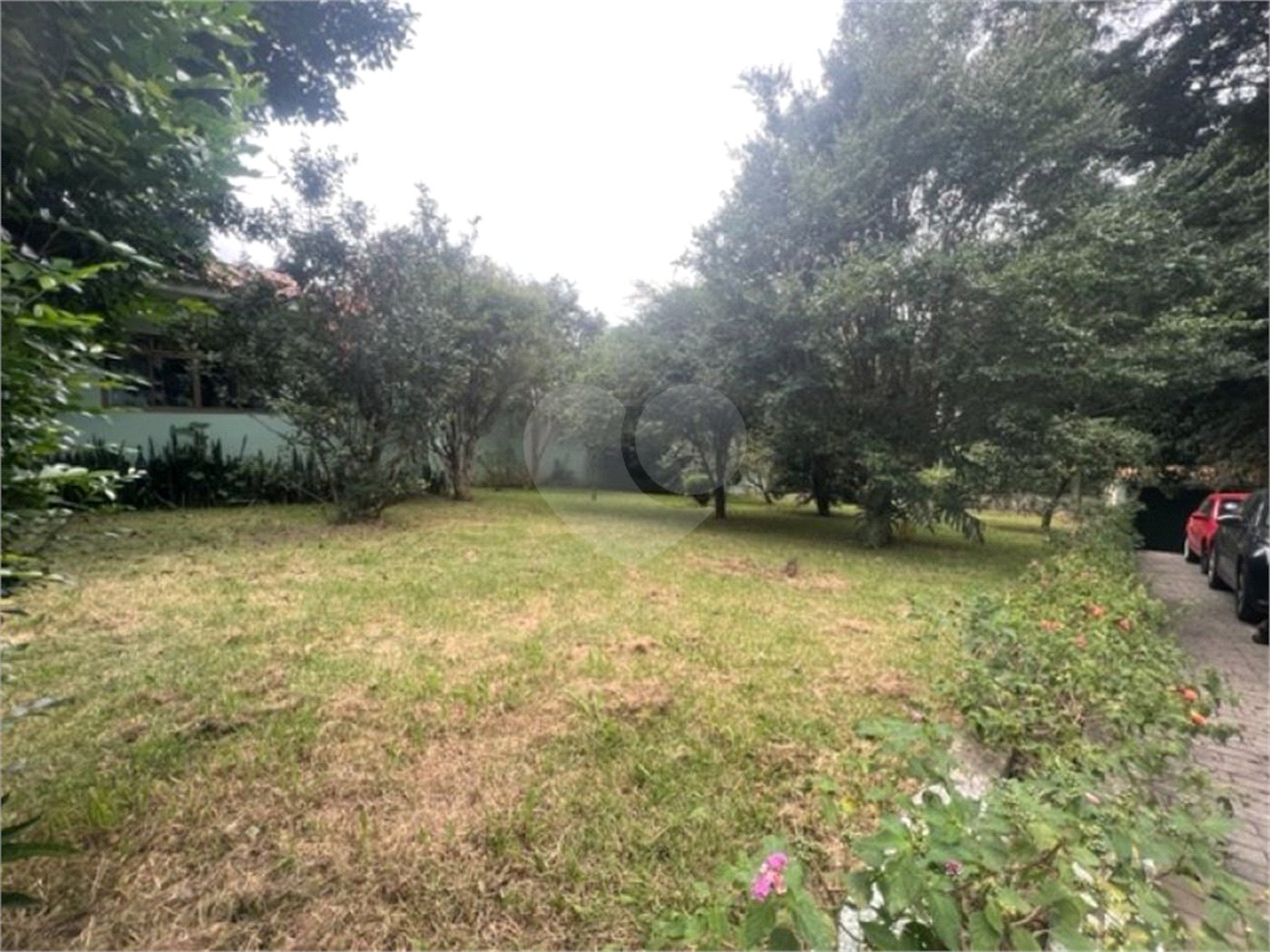 Terreno à venda com 1 quarto, sendo 2 suítes, em Horto Florestal, São Paulo, SP