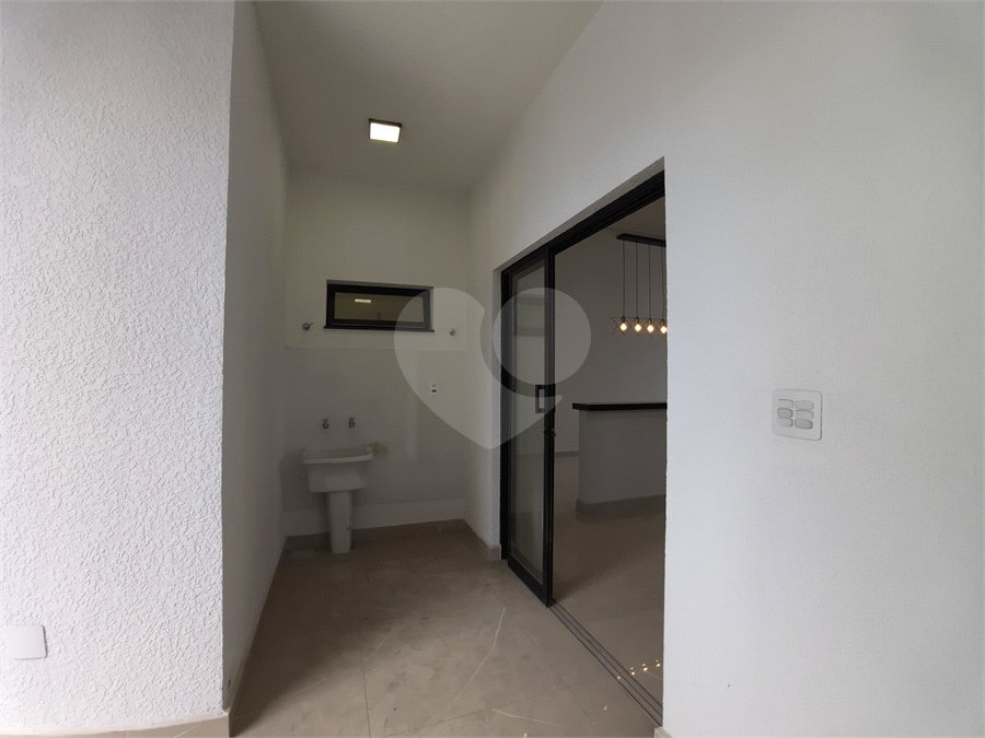 Casa à venda com 3 suítes no condomínio Residencial Villagio Wanel, Sorocaba - SP