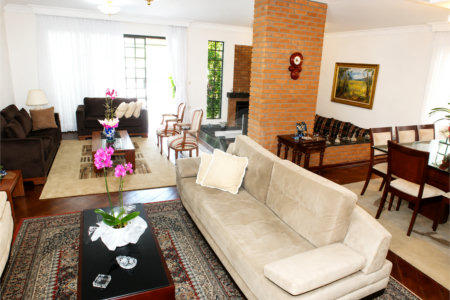 Casa à venda com 4 quartos, sendo 3 suítes, em Brooklin, São Paulo, SP