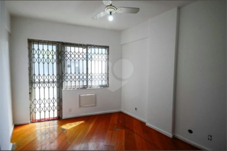 Apartamento à venda com 2 quartos, sendo 1 suíte, em Grajaú, Rio de Janeiro, RJ